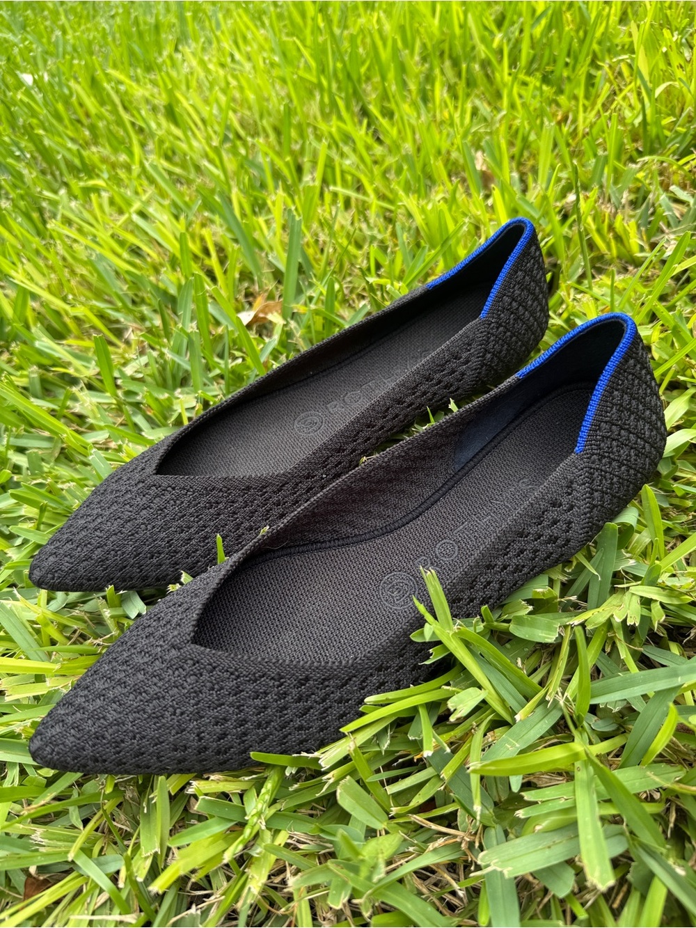 Rothy's The Point Honeycomb Flats Black Size 8